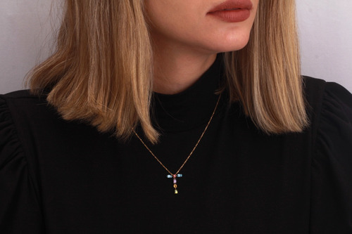 Pingente Letra 2cm Com Pedras Naturais Em Ouro 18k