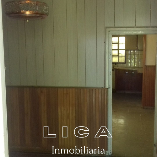 Oportunidad De Casa A Reciclar En Alberdi
