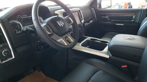 Imagen 9 de 25 de Ram 1500 At8 Laramie Nuevo Modelo 0km My23 En Stock