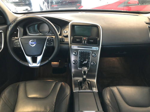 Volvo Xc60 2.0 T5 Dynamic Fwd Turbo Gasolina 4p Automático