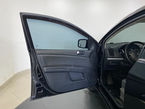 Imagem 10 de 19 de Nissan Sentra