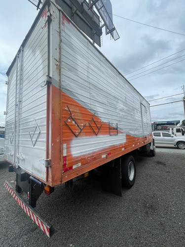 Caminhão 17210 Com Baú