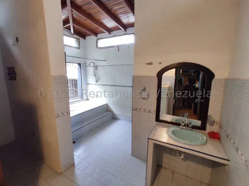 Casa En Venta En El Limon Brm