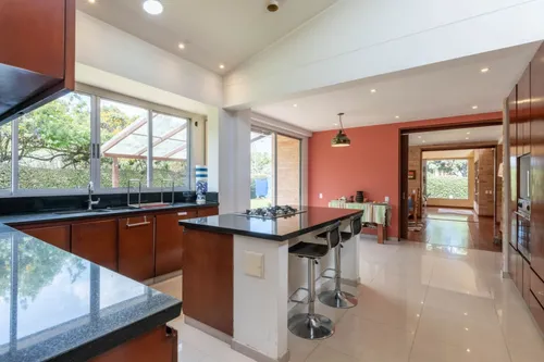 Casa En Venta En Guaymaral. Cod V12950