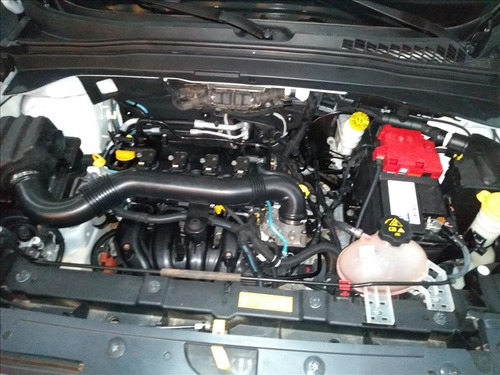 Imagem 13 de 14 de Renegade 1.8 16v Flex Longitude 4p Automático