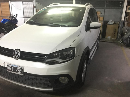 Volkswagen Crosfox Hingline