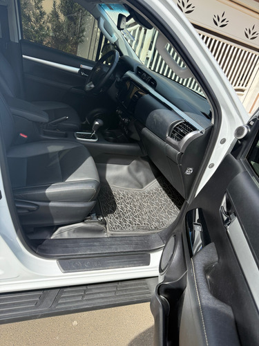 Toyota Hilux 2.8 Tdi Srx Plus Cab. Dupla 4X4 Aut. 4P