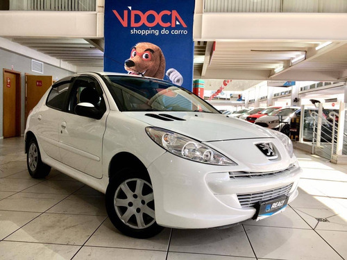 Imagem 3 de 13 de Peugeot 207 1.4 Active 8v Flex 4p Manual