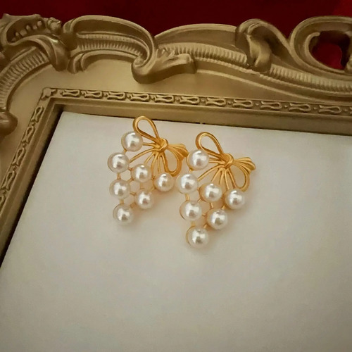 Pendientes Vintage Antiguos Con Forma De Lazo Y Perlas De Uv