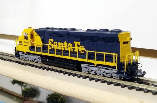 Locomotora Diesel Santa Fé 5416 - Bachmann Spectrum N 1/160
