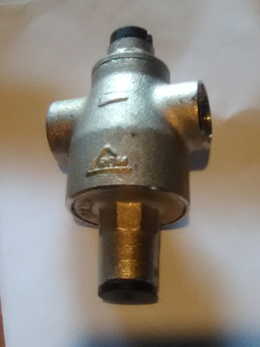 Imagen 1 de 5 de Válvula Reguladora De Presión De Agua 