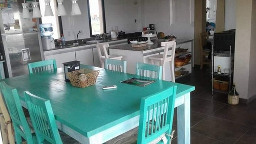 Imagen 3 de 6 de Casa En Venta A La Laguna Barrio Los Talas.