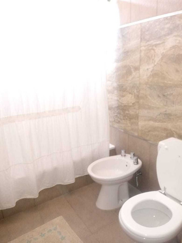 Imagen 3 de 7 de Duplex En Venta - Nuevo Urca