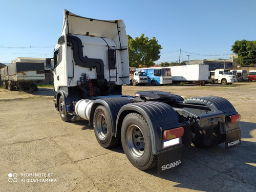 Caminhão Scania R440 6x4 Ano2012/2013