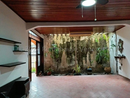 24-17704 Casa Comercial En Alquiler, Urb. El Limon, Maracay Mord