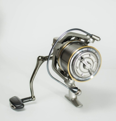 Imagen 3 de 10 de Carrete De Pesca Shimano 8000