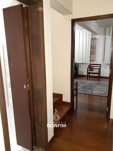 Imagem 15 de 19 de Casa Com 4 Dormitórios À Venda Com 424m² Por R$ 850.000,00 No Bairro Água Verde - Curitiba / Pr - Csa0258