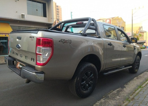 Imagem 12 de 15 de Ford Ranger 3.2 Turbo Diesel 4x4 Automática 2014- Mais Nova