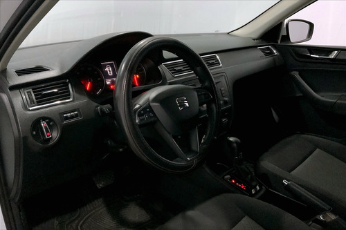 Imagen 14 de 25 de Seat Toledo Sedan 4 Pts Reference, 16l, 110 Hp, Ta, A/ac, R