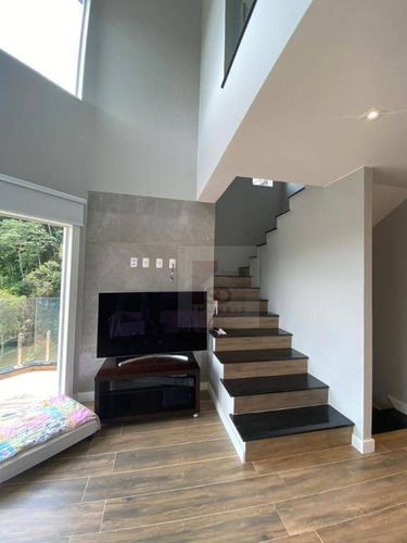 Imagem 9 de 27 de Casa Com 4 Dormitórios À Venda, 252 M² Por R$ 1.680.000,00 - Vargem Grande - Teresópolis/rj - Ca0819