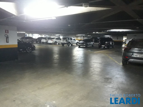 Imagem 11 de 15 de Prédio - Liberdade - Sp - 611677