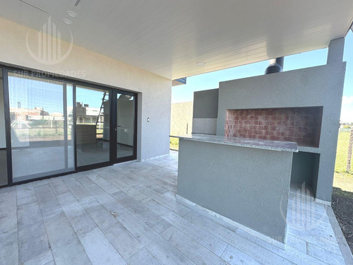 Casa Venta Barrio San Simón Canning