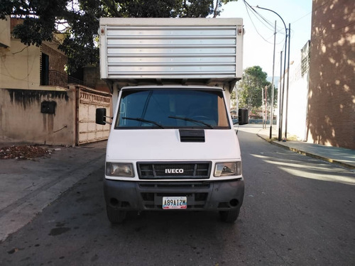 Imagen 2 de 13 de Iveco 6012 Camion Cava