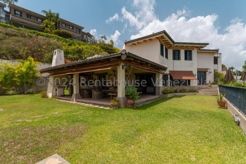 Casa En Venta 730 Mtrs2 ,con Vista. Calle Cerrada! La Lagunita Country Club Mls #24-25099 Francis Zeppieri