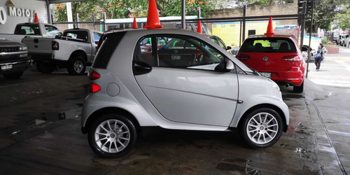Imagen 7 de 15 de Smart Fortwo 2010 1.0 Coupe Pulse 72 Hp Aa Mt