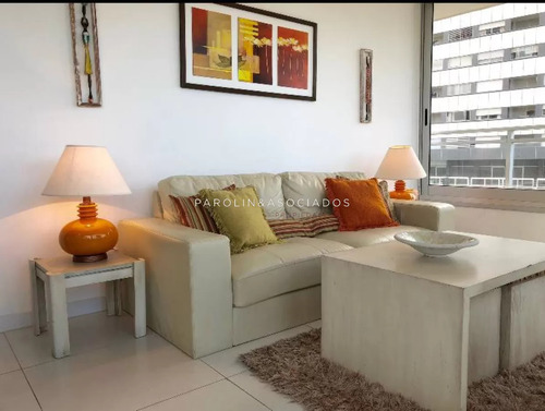 Oportunidad En Venta De 2 Dormitorios En Bellagio Tower, Punta Del Este.