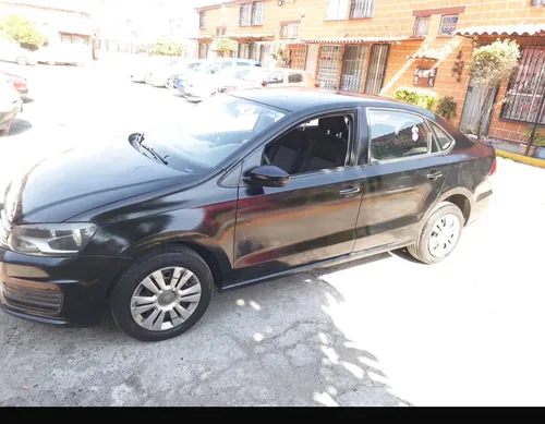 Volkswagen Vento 1.6 Starline At