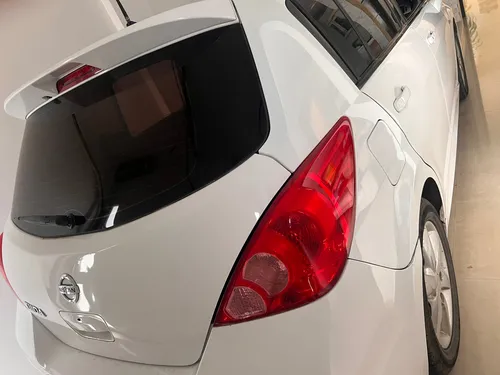 Nissan Tiida 1.8 Premium