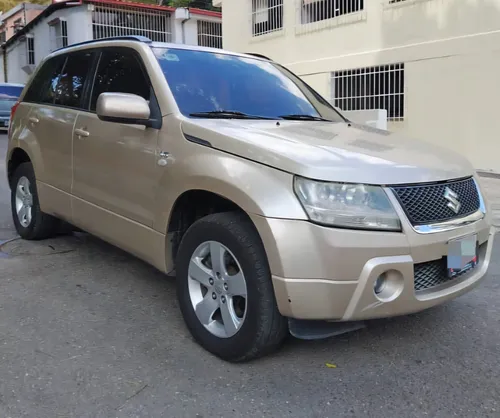 Suzuki Grand Vitara V6