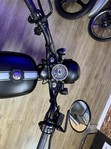 Baccio Retro 125