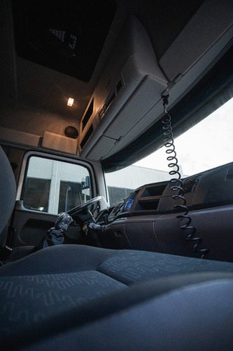 Imagem 11 de 18 de Volkswagen 25420 2019 - Feirão Direto No Pátio Da Jbs