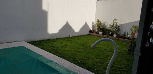 Imagen 13 de 14 de Castelar Norte Chalet Todo Planta Baja En Venta