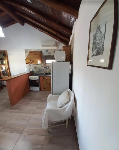 Casa En Venta - 4 Dormitorios 2 Baños - Cocheras - 2.000mts2 - San Rafael