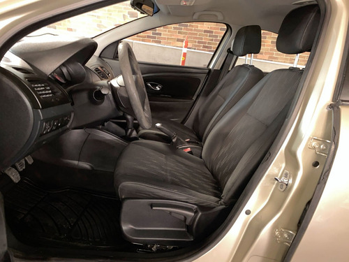 Renault Fluence 1.6 Confort