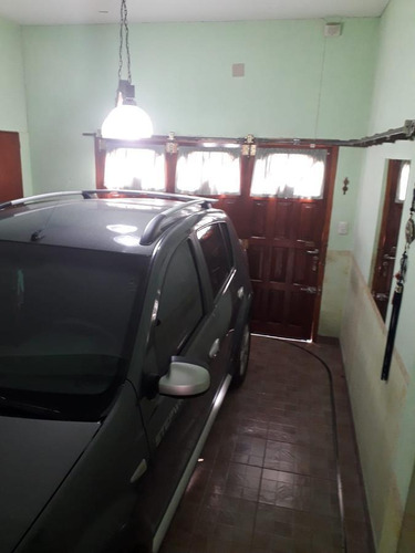 Imagen 3 de 10 de Casa 4 Ambientes Con Garaje Ideal 2 Familias En Lanús Este