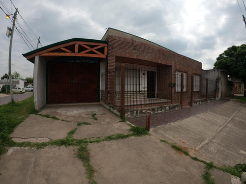 Imagen 2 de 16 de Casa En Venta, Gral. Paz 806 Esquina Lauría, Belén De Escobar