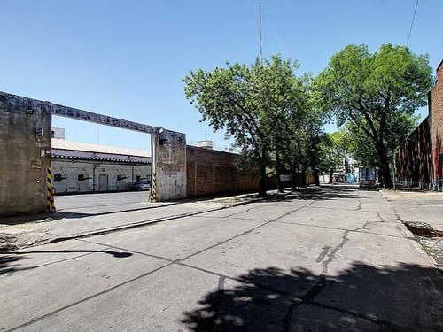 Galpón - Depósito De 9.100 M2 En Barracas - Alquiler - Mixtura 3