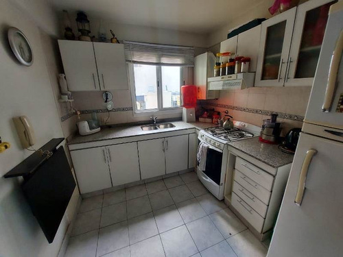 Departamento 3 Amb Frente Uade. Amenities. Seguridad