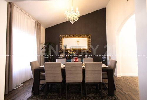 Casa En Venta En Fraccionamiento Las Haciendas Etapa Iii Chihuahua, Chih.