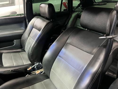Volkswagen Santana 1.8 Gl 4p
