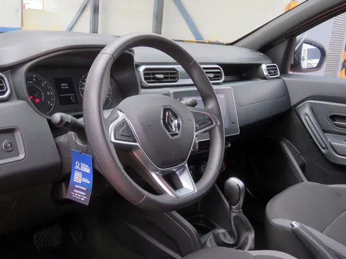 Renault Duster 1.3 Intense Cvt