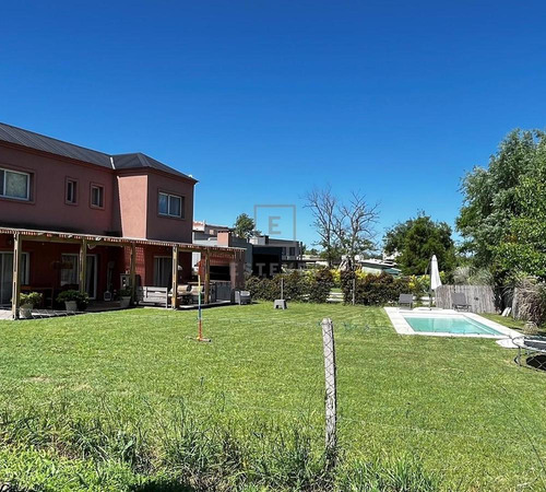 Casa En Venta Frente A La Plaza De Juegos, 3 Dormitorios. Barrio Cerrado San Matias, Escobar
