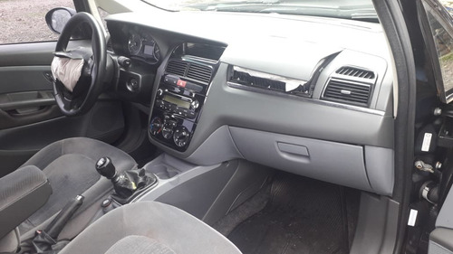 Imagem 13 de 14 de Sucata Fiat Linea Hlx 1.9 Flex 2010 - Rs Auto Peças Farroupi