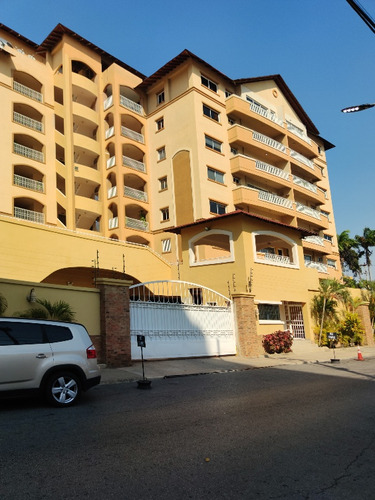 Venta De Apartamento Lecheria Casco Central Toscana 