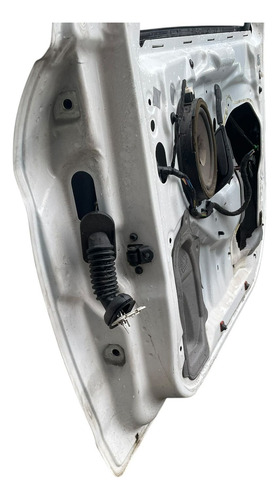 Porta Ford Ka 2017/18/19 Dianteira Direita Branca (Usado)