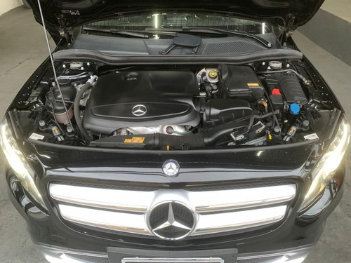 Mercedes-Benz Classe GLA 1.6 Advance Turbo Flex 5p